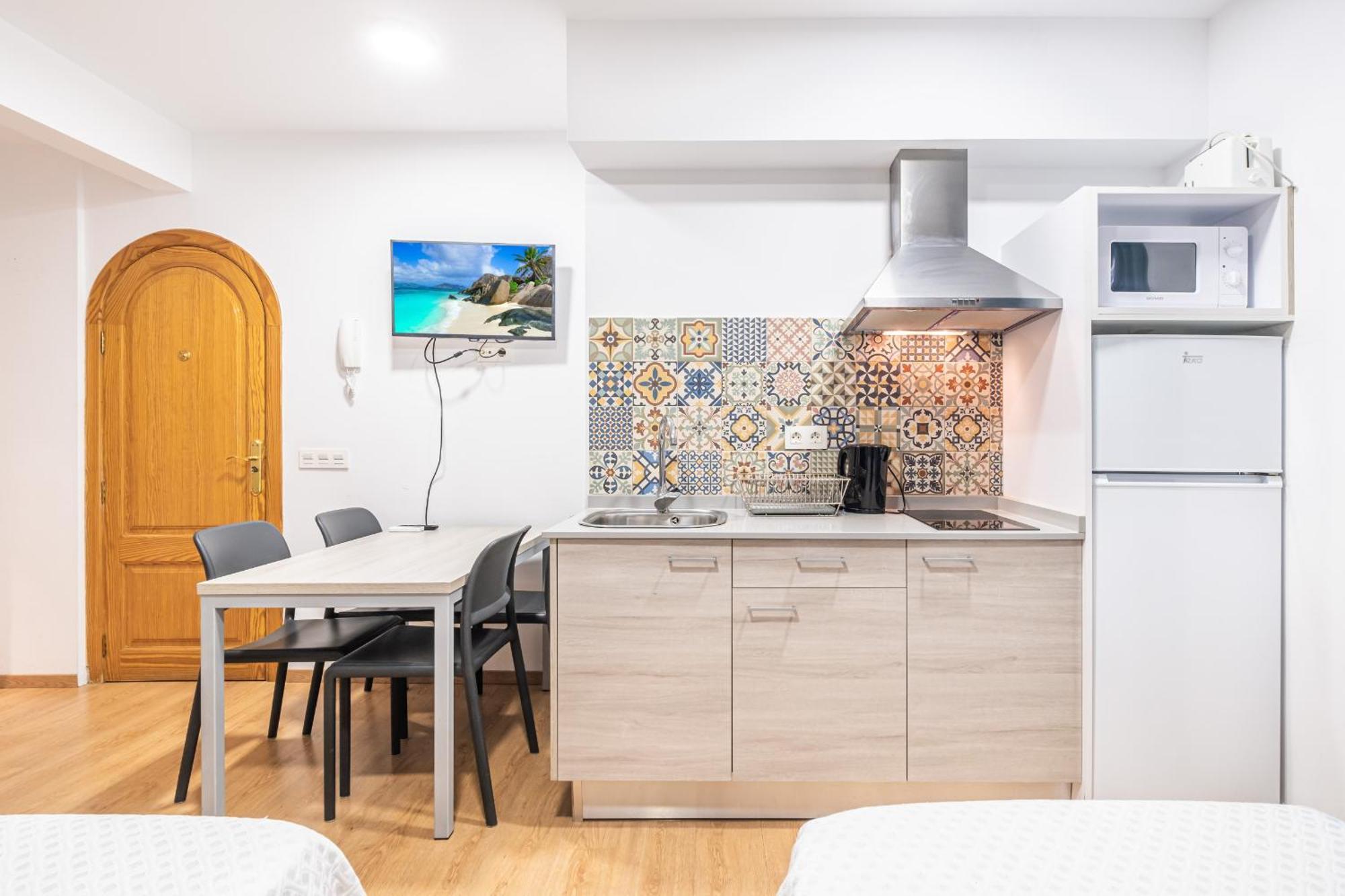 Apartamentos El Castell Benidorm Old-Town Exteriér fotografie