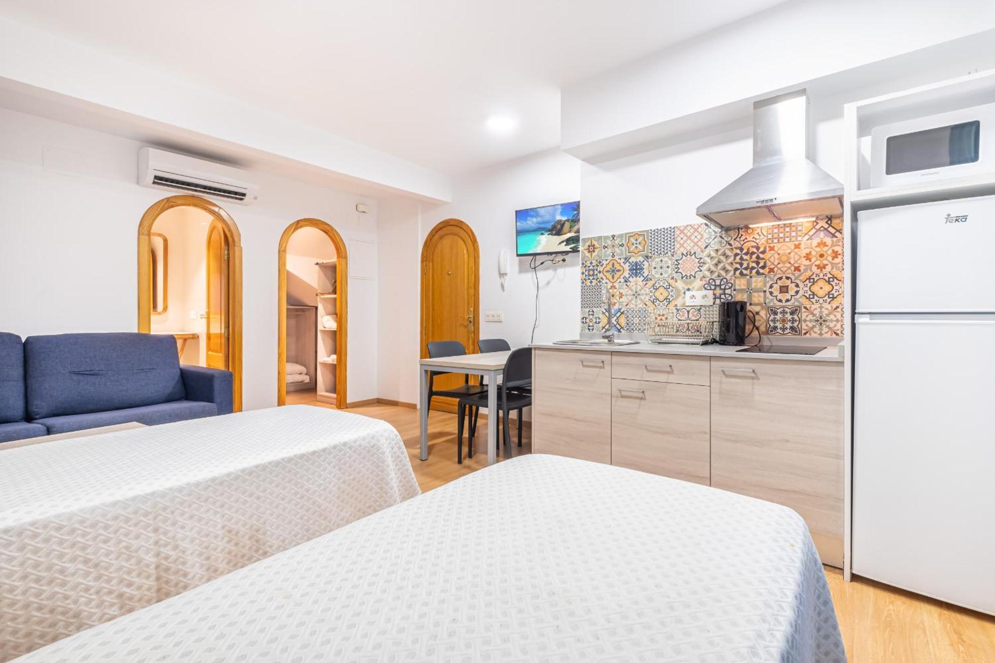 Apartamentos El Castell Benidorm Old-Town Exteriér fotografie