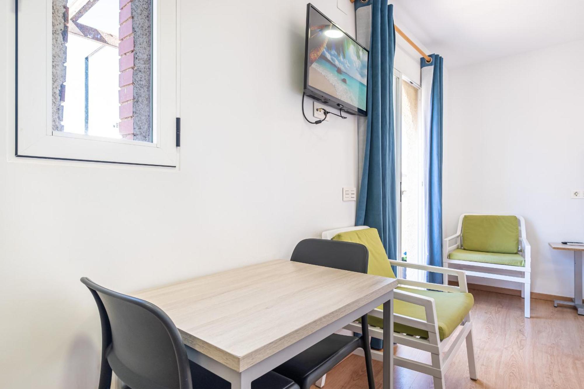 Apartamentos El Castell Benidorm Old-Town Pokoj fotografie