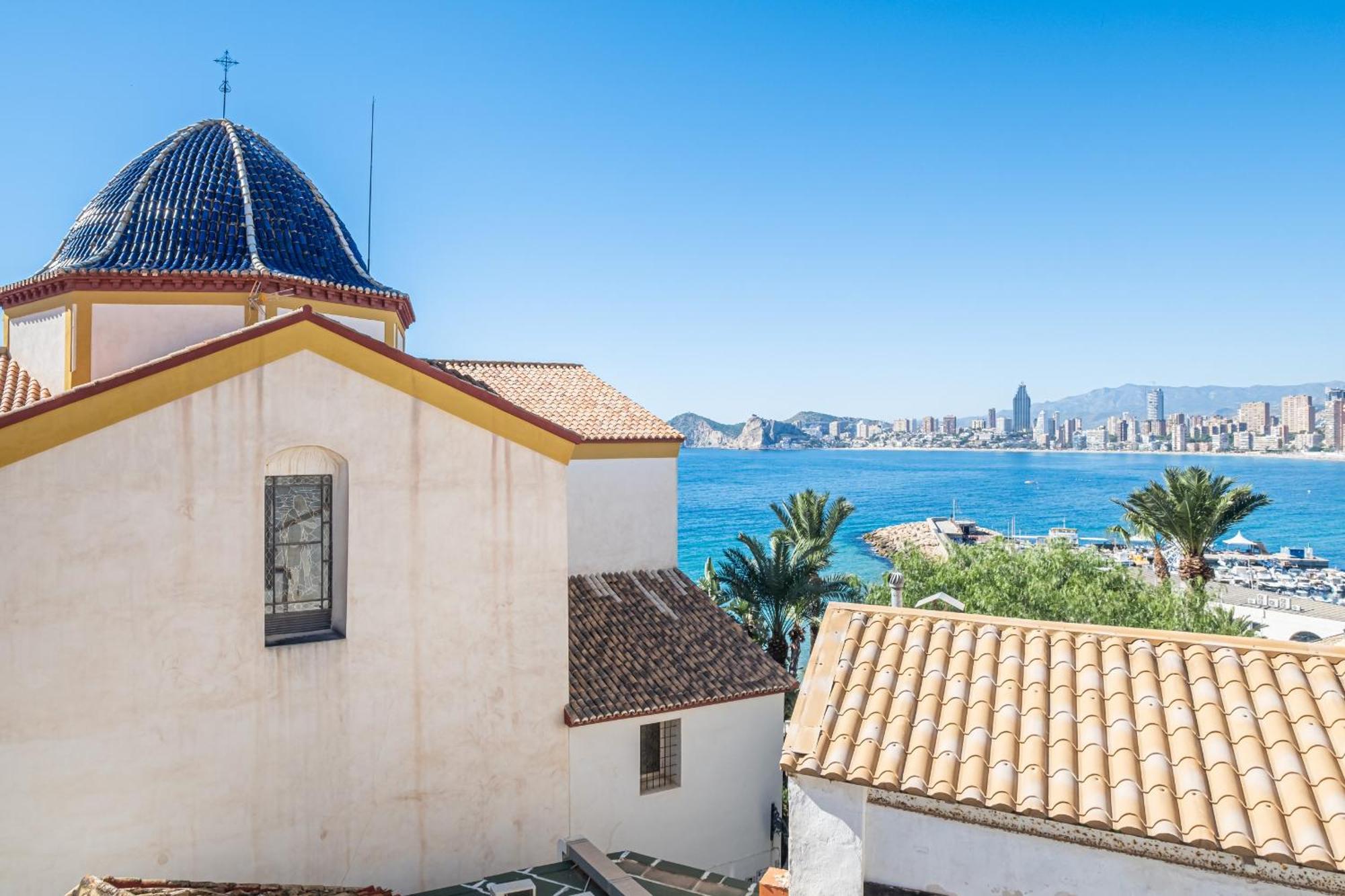 Apartamentos El Castell Benidorm Old-Town Pokoj fotografie