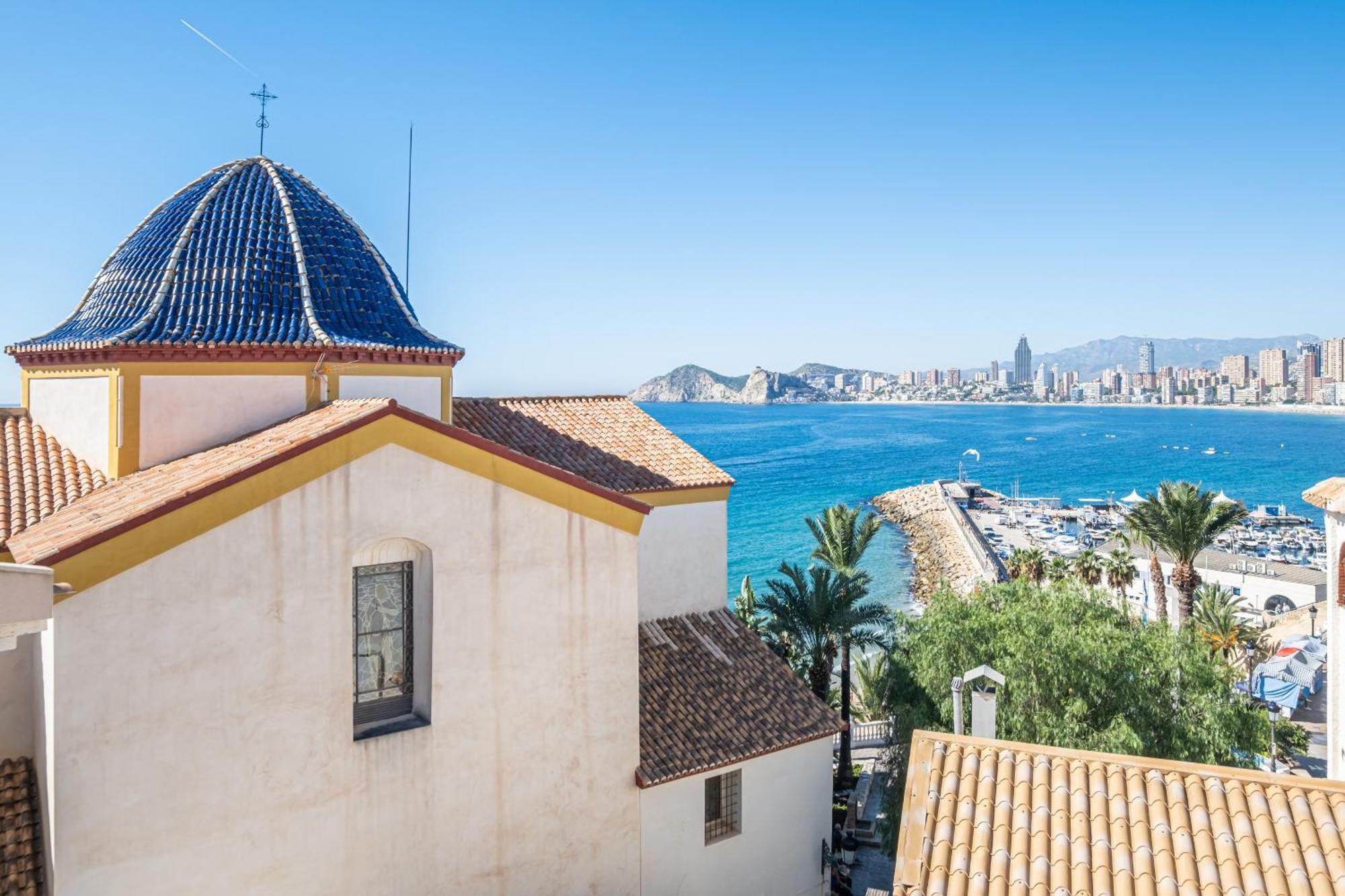 Apartamentos El Castell Benidorm Old-Town Pokoj fotografie